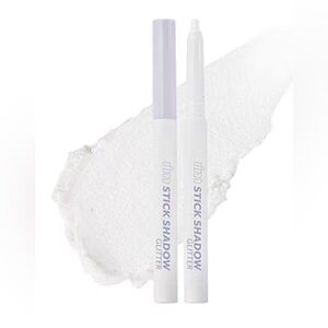 I’m meme shadow glitter eyeshadow stick in winter white. New in box.